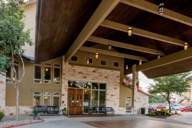 The Pavilion at Great Hills - Front Entrance